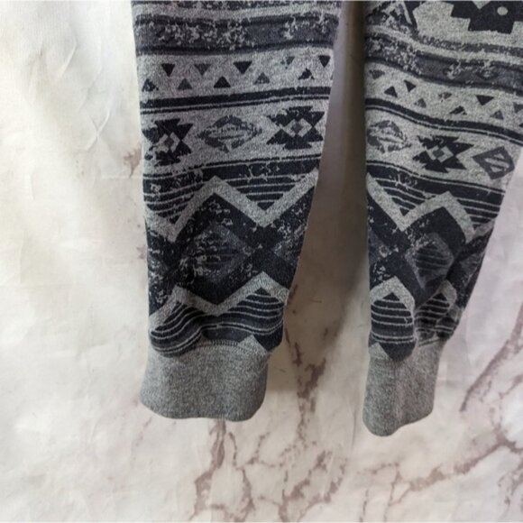 Kavu One Piece Size XXS Gray Sweatshirt Pajama Hoodie Jumpsuit Ernesto Geometric - Picture 10 of 13